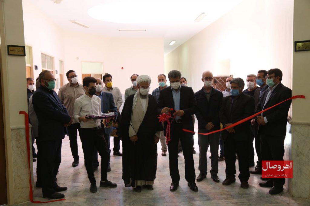 گزارش تصویری از: نمایشگاه خوشنویسی آثار استاد حسن عزتی نیا در نگارخانه ارشاد اهر افتتاح شد
