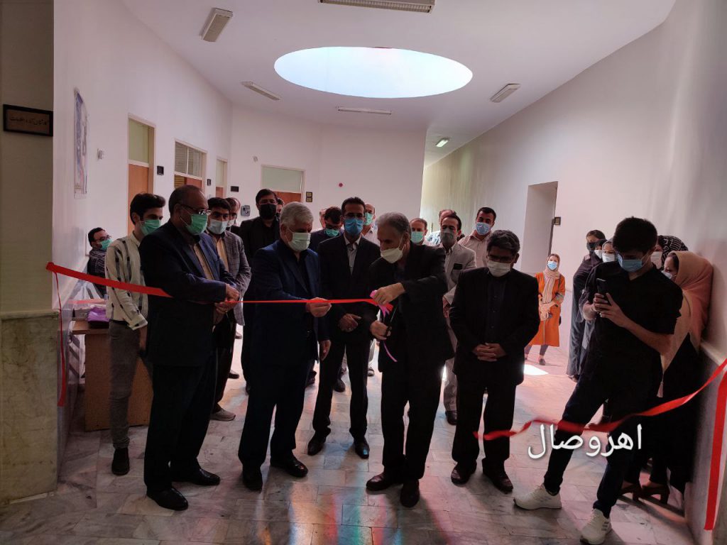 گزارش تصویری از: افتتاح نمایشگاه خوشنویسی کاه‌کاری کولش در اهر