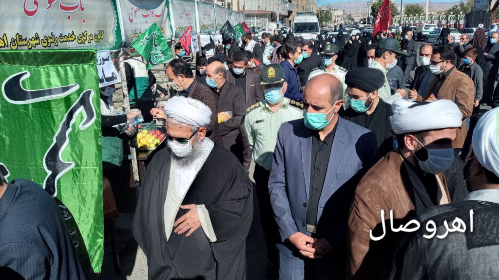 گزارش تصویری از: برگزاری موکب برای جاماندگان پیاده روی اربعین حسینی درشهرستان اهر