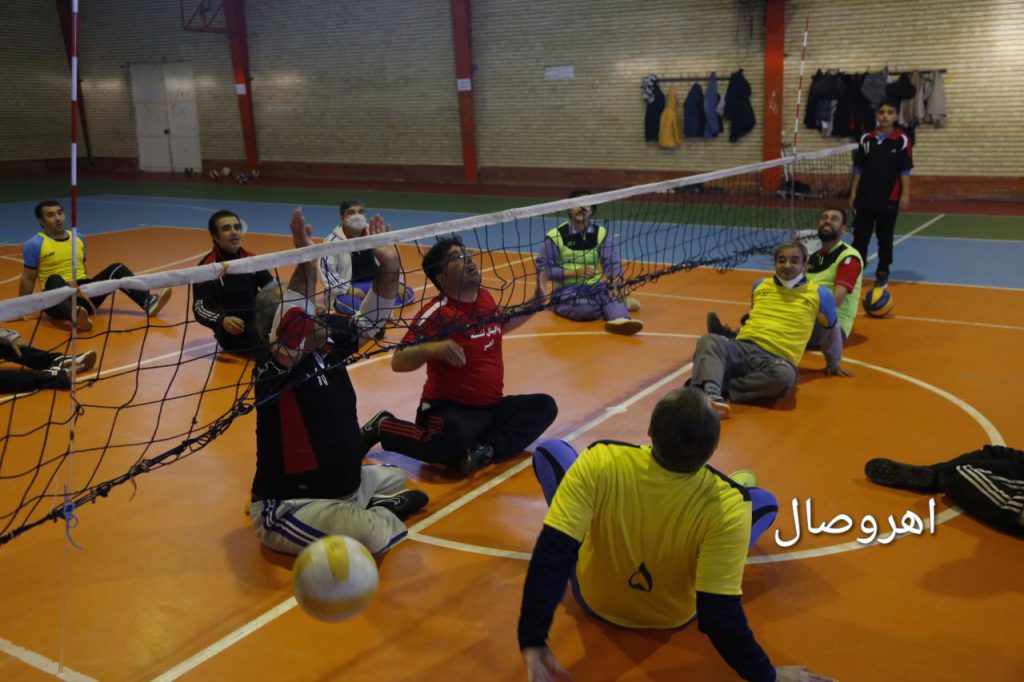 گزارش تصویری از: برگزاری چندین مسابقه دوستانه والیبال نشسته و بسکتبال به مناسبت گرامیداشت شهادت سردار حاج قاسم سلیمانی در اهر