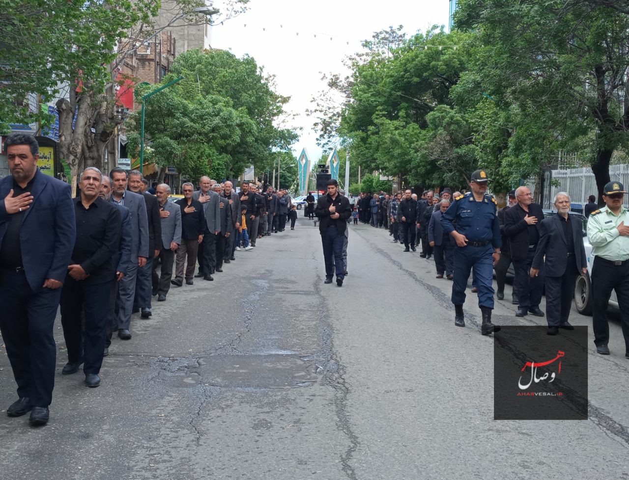 گزارش تصویری از: مراسم سوگواری و عزاداری خیابانی شهادت حضرت امام جعفر صادق(ع) در اهر